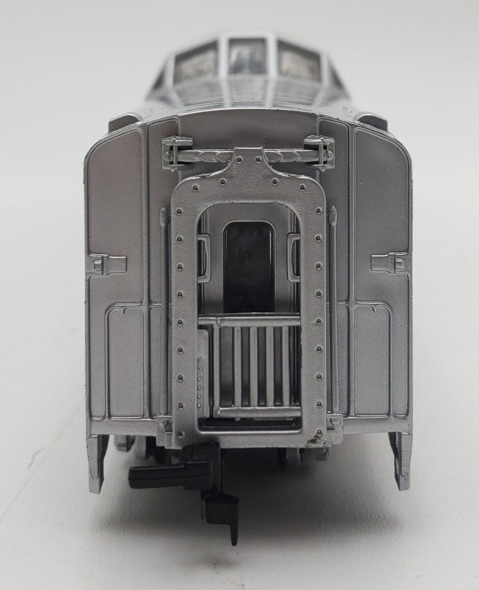 IHC 47947 HO Scale Southern Vista Dome corrugated passenger car #1613 EX/Box
