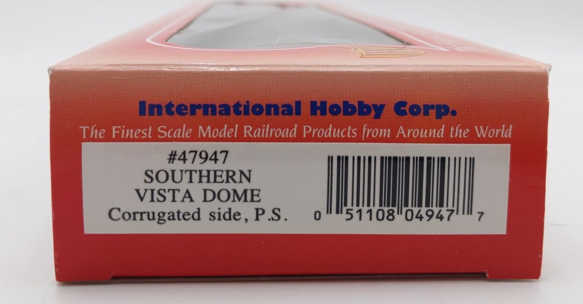 IHC 47947 HO Scale Southern Vista Dome corrugated passenger car #1613 EX/Box