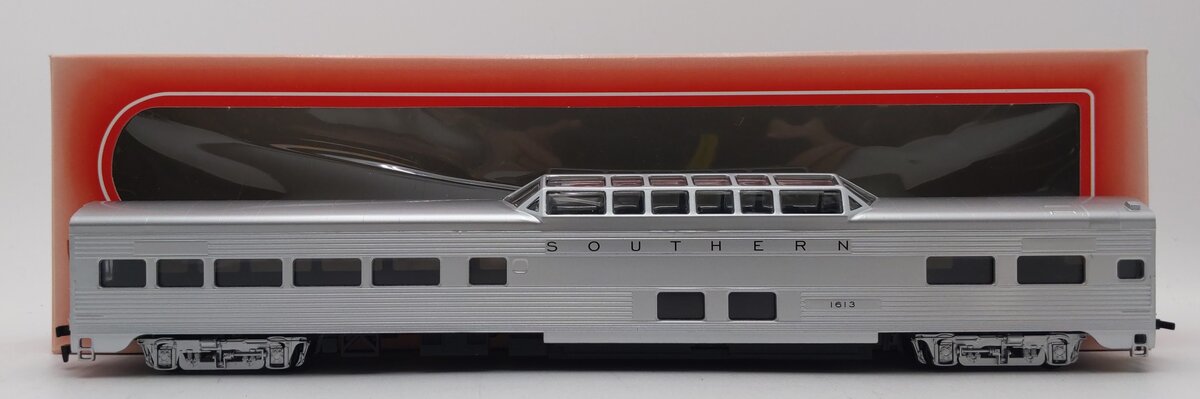 IHC 47947 HO Scale Southern Vista Dome corrugated passenger car #1613 EX/Box