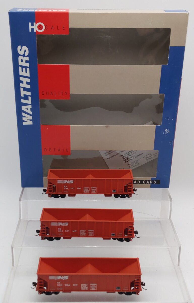 Walthers 932-34207 HO Scale Norfolk Southern Ballast Hopper 3-Pack LN/Box