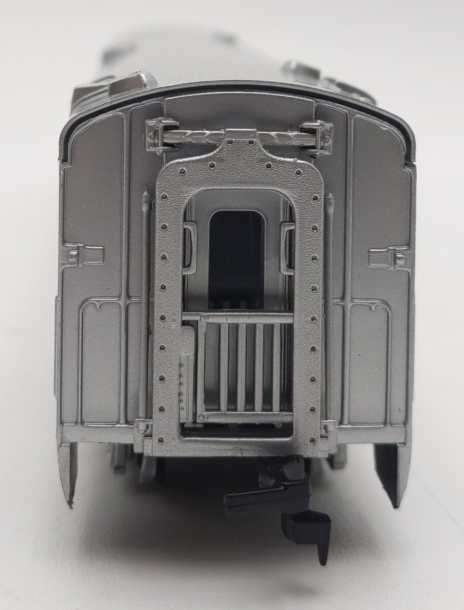 IHC 47944 HO SOU Delaware Corrugated Side PS Combine Car #702 EX/Box