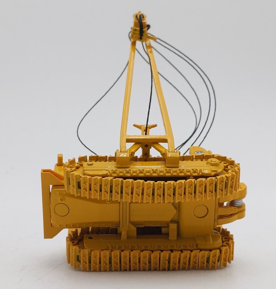 First Gear 80-0317 HO Scale (1:87) International TD-25 Crawler with Side Boom LN/Box