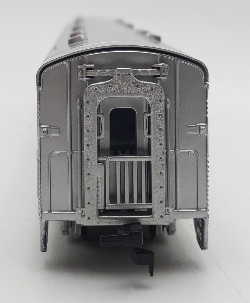 IHC 47940 HO Southern Decatur Corrugated Side Baggage Car #1750 EX/Box