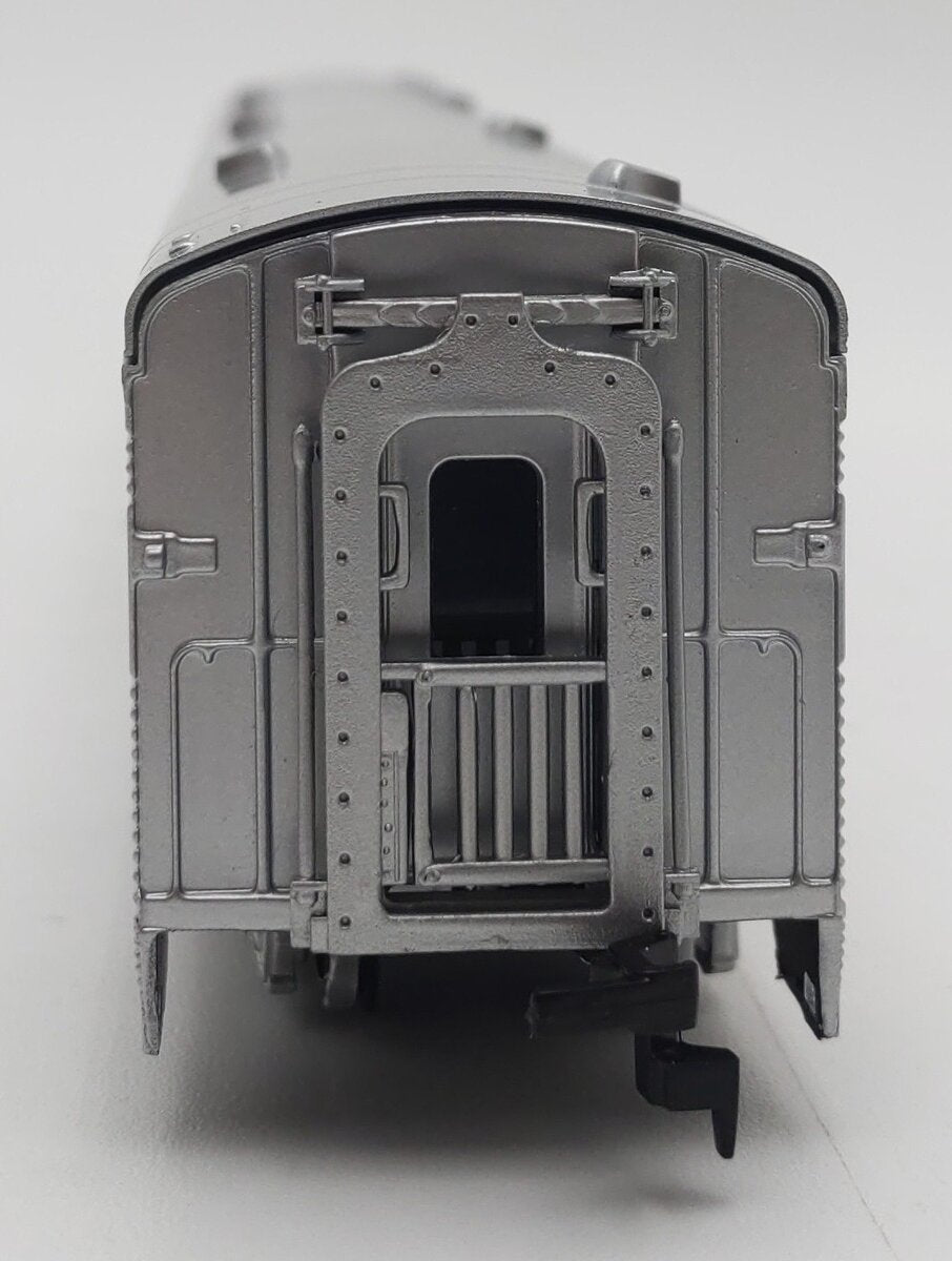 IHC 47940 HO Southern Decatur Corrugated Side Baggage Car #1750 EX/Box