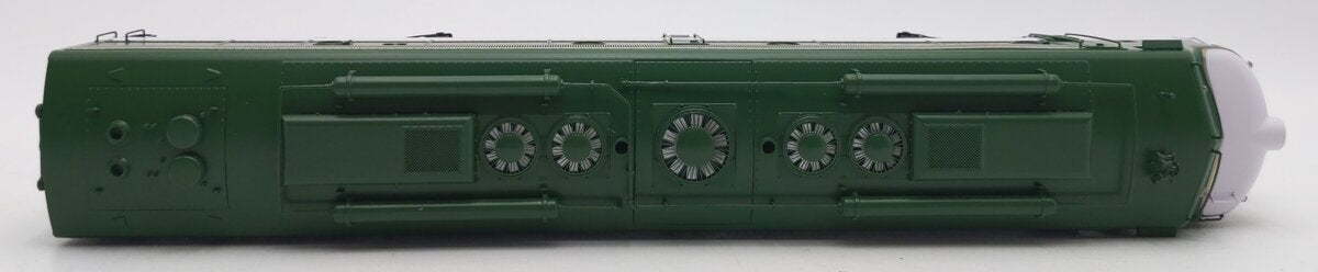 Rapido Trains 28037 HO Southern Crescent EMD E8A Diesel Locomotive #6916F LN/Box