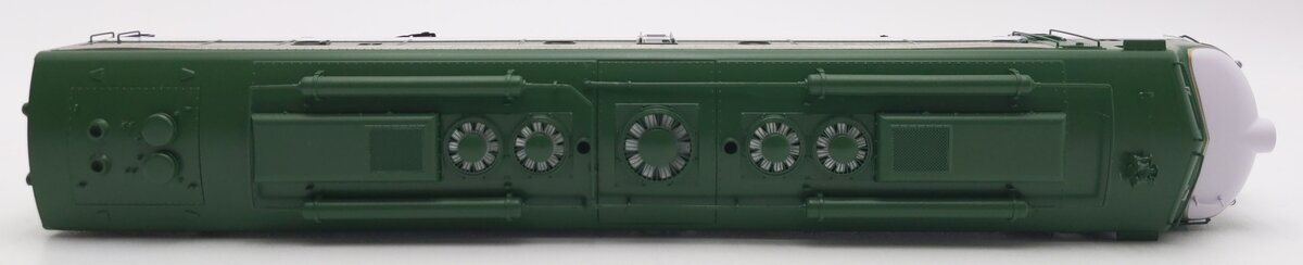 Rapido Trains 28034 HO Southern Crescent EMD E8A Diesel Locomotive #2925R EX/Box
