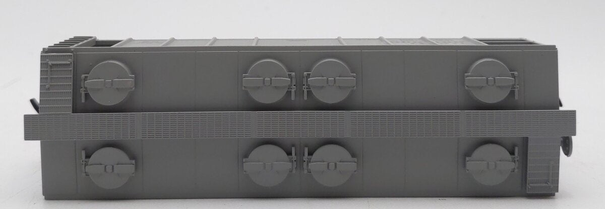Atlas 1812 HO Scale Baltimore & Ohio 2 Bay Covered Hopper #631386 EX/Box