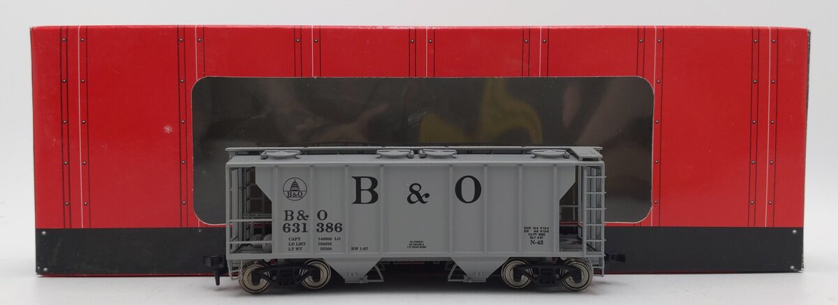Atlas 1812 HO Scale Baltimore & Ohio 2 Bay Covered Hopper #631386 EX/Box