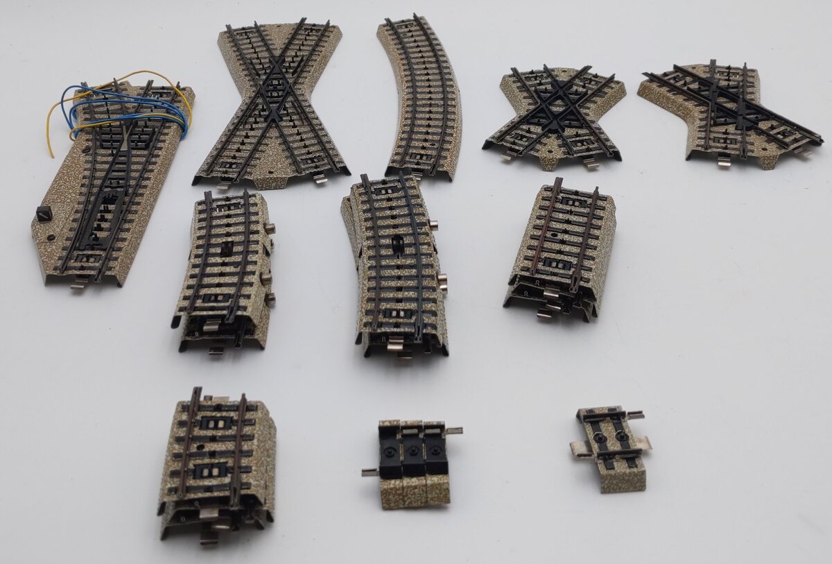 Marklin HO Scale Assorted M Track Sections [19] EX
