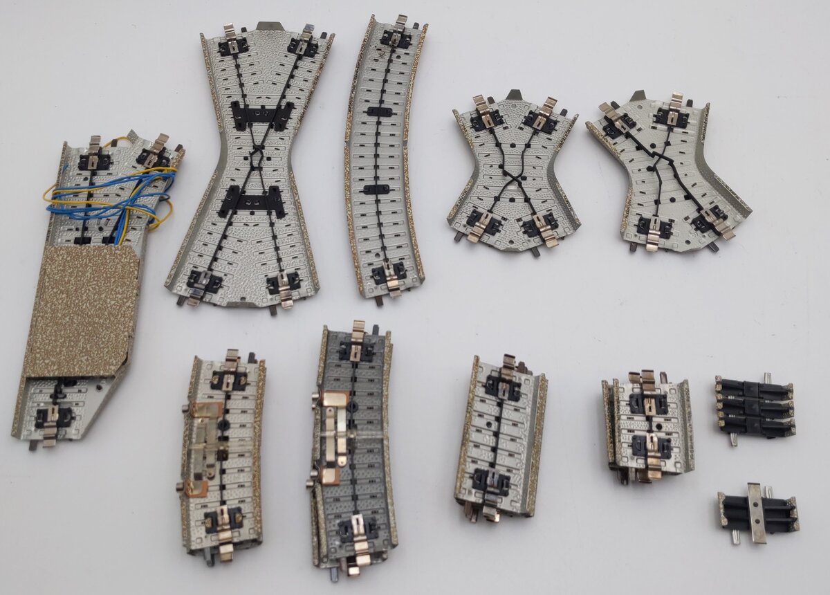 Marklin HO Scale Assorted M Track Sections [19] EX