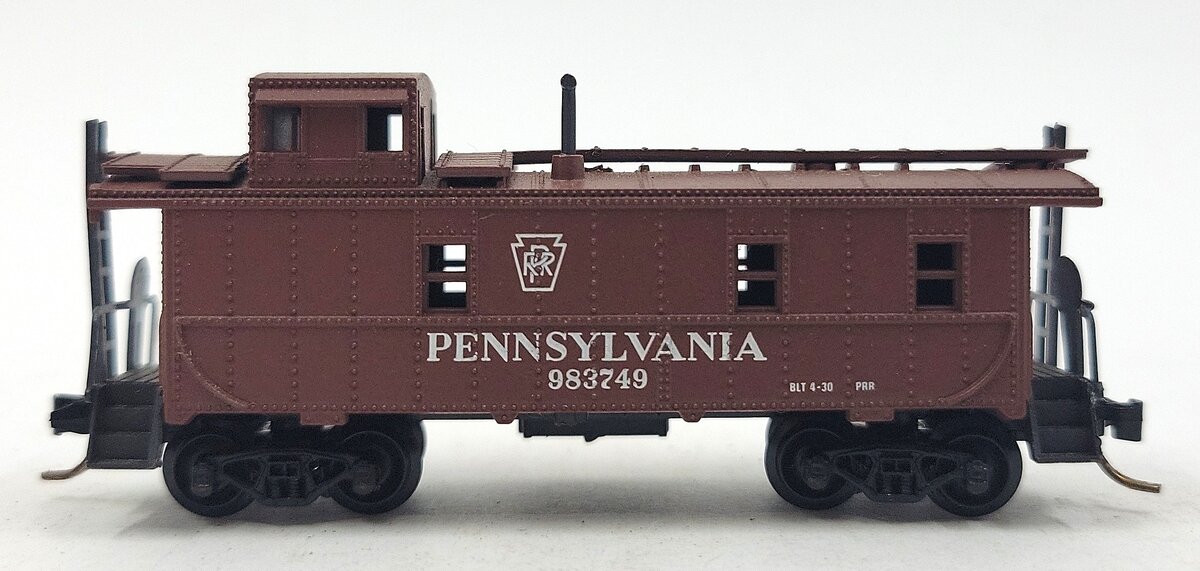 Atlas 3583 N Scale Pennsylvania Caboose #983749 LN/Box