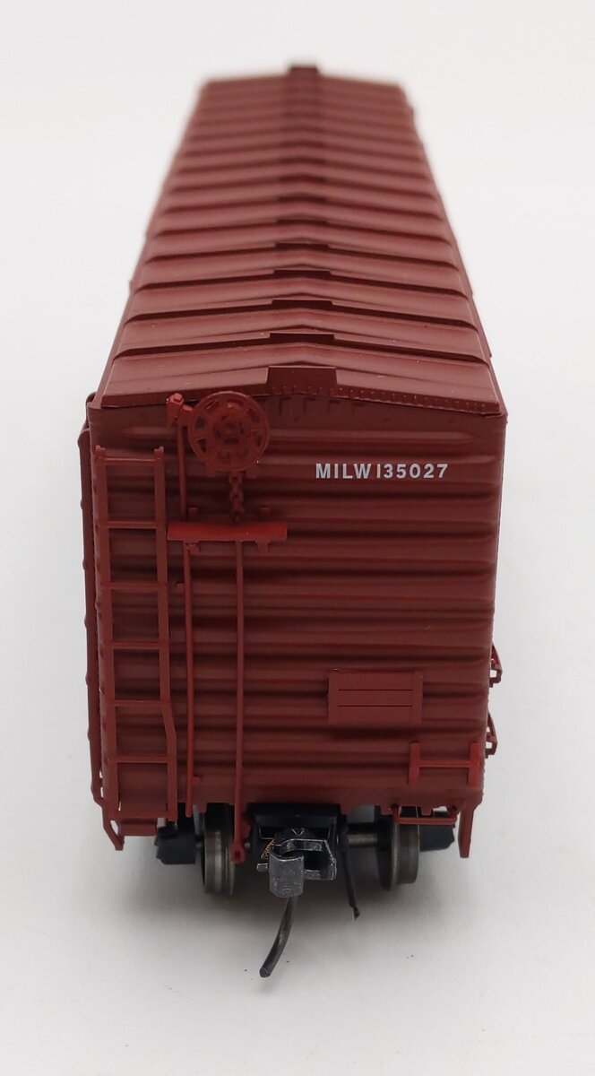 InterMountain 45619-01 HO Scale MILW 50' PS-1 Double Door Boxcar #135027 EX/Box