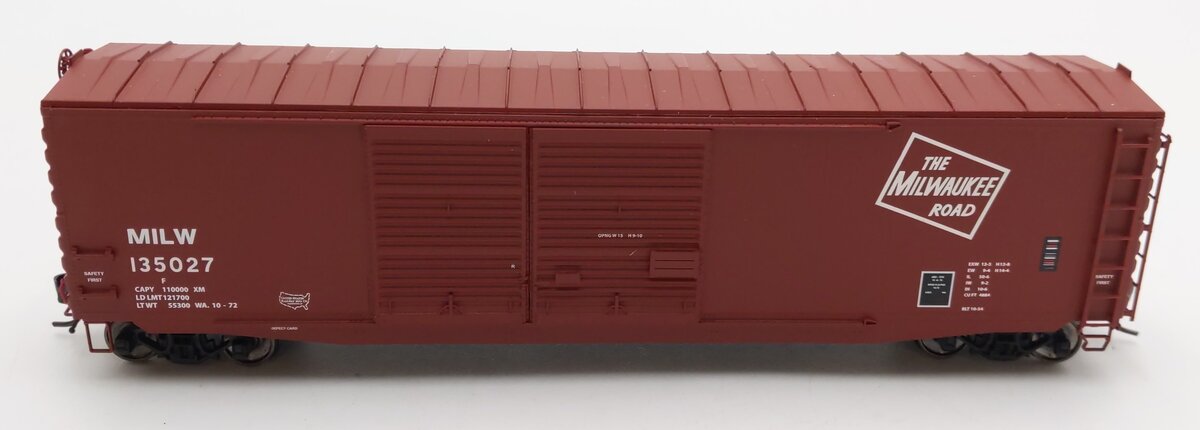 InterMountain 45619-01 HO Scale MILW 50' PS-1 Double Door Boxcar #135027 EX/Box