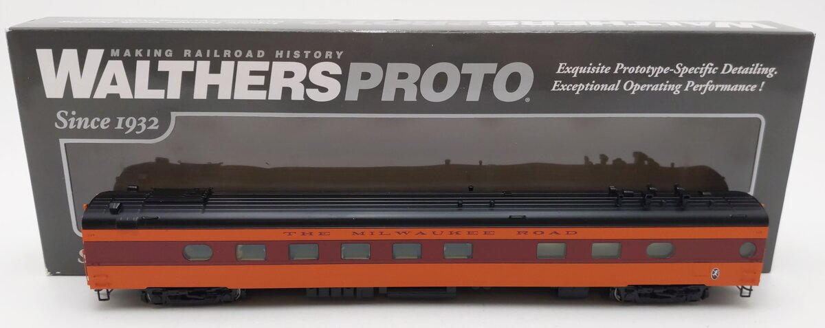 Walthers 920-9104 HO Milwaukee Road 85' 48-Seat Diner #125 VG/Box