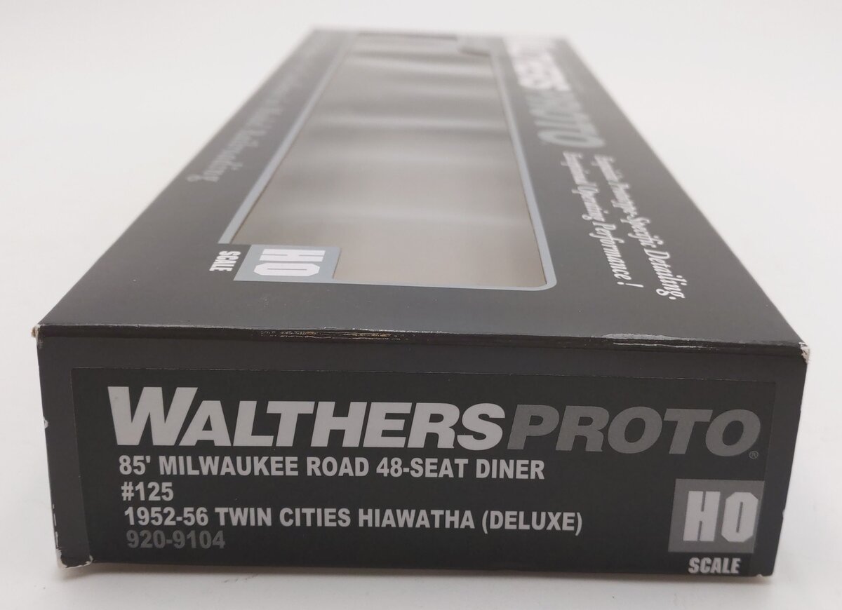 Walthers 920-9104 HO Milwaukee Road 85' 48-Seat Diner #125 VG/Box