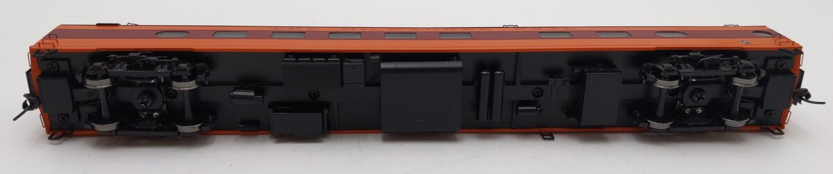 Walthers 920-9104 HO Milwaukee Road 85' 48-Seat Diner #125 VG/Box