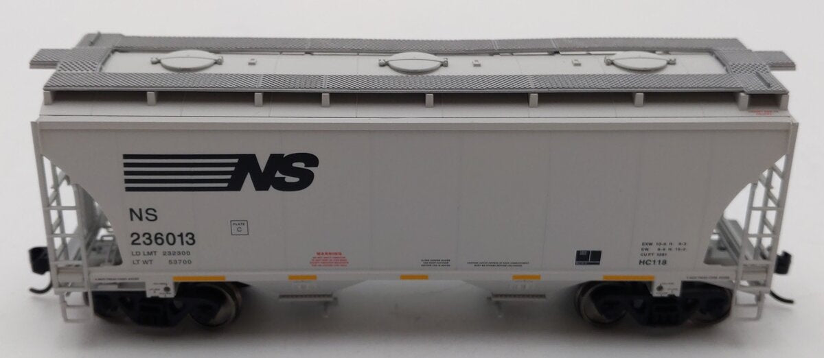 Walthers 910-49317 HO Scale Norfolk Southern 39' Trinity 2-Bay Hopper #236013 LN/Box