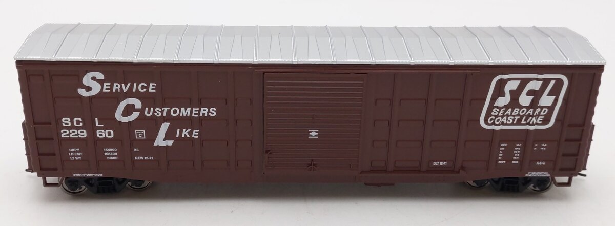 Walthers 910-46719 HO Seaboard Coast Line 50' Waffle Side Boxcar RTR #22960