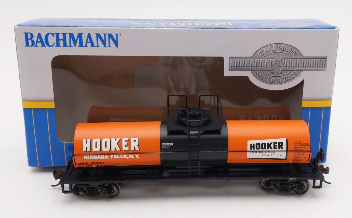 Bachmann 75803 HO Hooker Chemicals Chemical Tank Car #15686 EX/Box