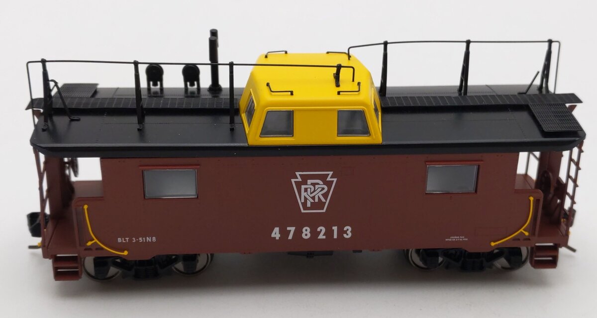 Bowser 43415 HO Scale PRR N-8 Caboose with Trainphone #478213 VG/Box