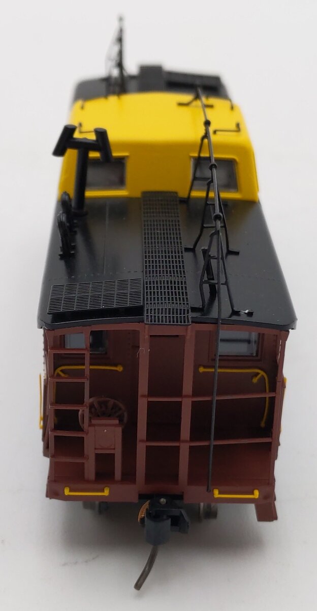 Bowser 43415 HO Scale PRR N-8 Caboose with Trainphone #478213 VG/Box