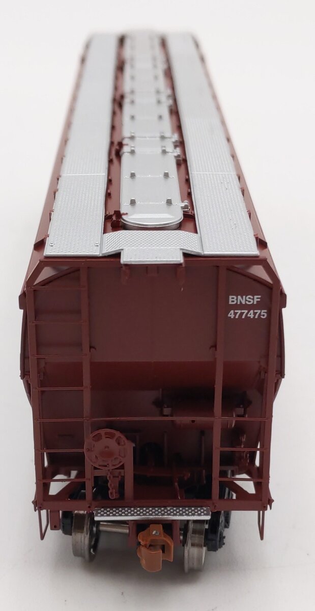 Scale Trains SXT11820 HO Scale BNSF Greenbrier 5188cf Covered Hopper #477475 LN/Box