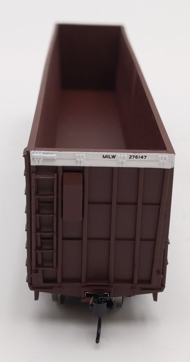 Walthers 910-6120 HO Milwaukee Road Ready to Run 61' Wood Chip Gondola #276147 LN/Box