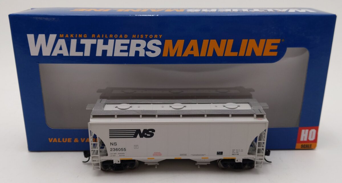 Walthers 910-49318 HO Scale Norfolk Southern 39' Trinity 2-Bay Hopper #236055 LN/Box