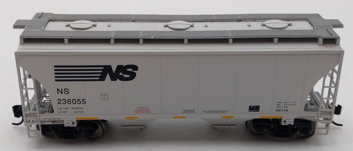 Walthers 910-49318 HO Scale Norfolk Southern 39' Trinity 2-Bay Hopper #236055 LN/Box