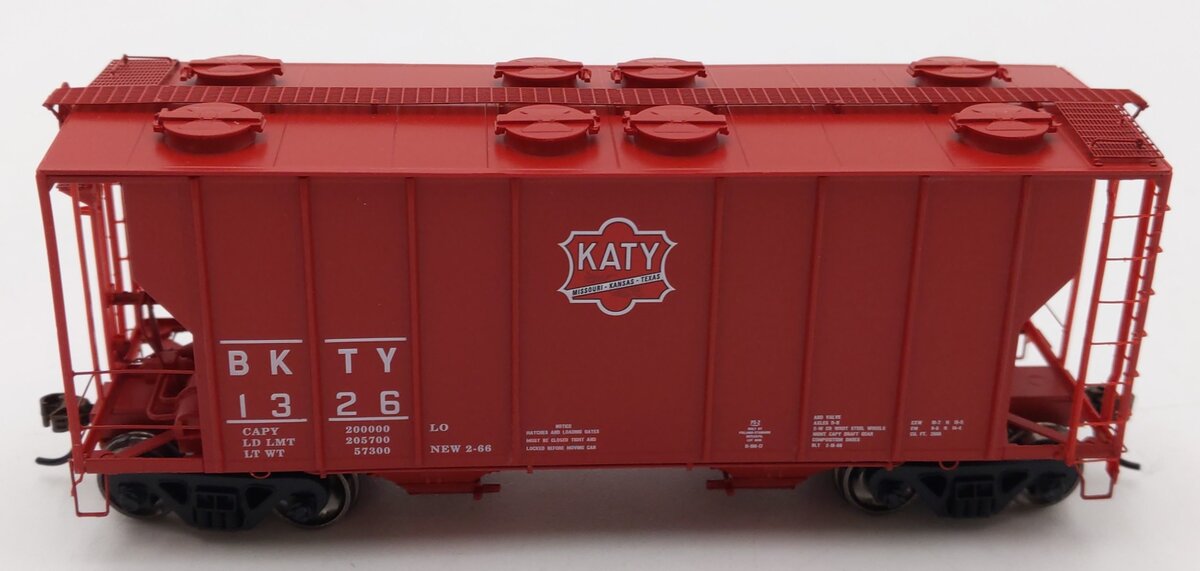 Athearn ATH63820 HO Scale Missouri-Kansas-Texas PS 2600 Covered Hopper #1326 LN/Box