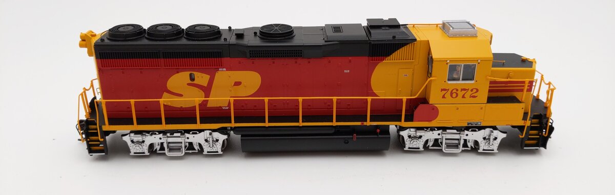 Atlas 10004247 HO Southern Pacific Gold GP40-2 Diesel Locomotive #7672 VG/Box