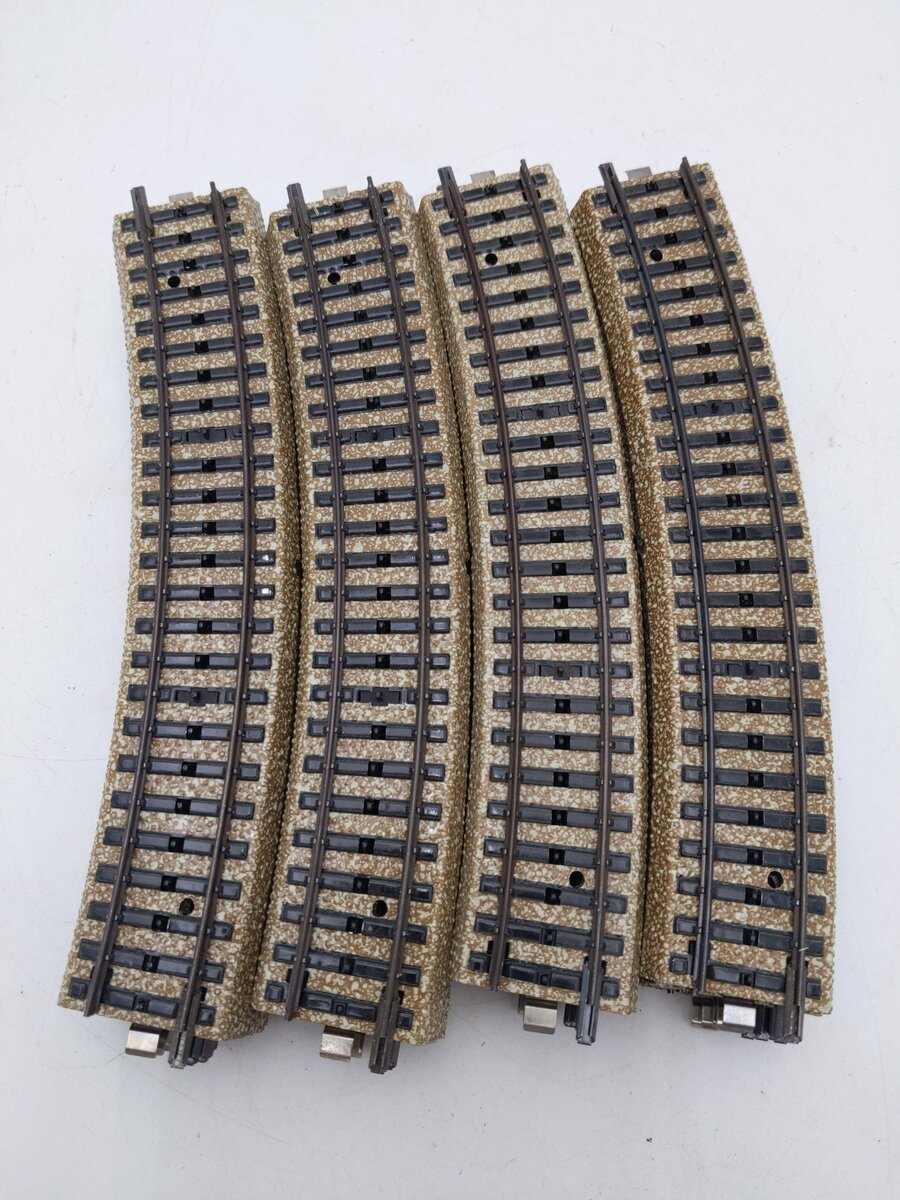 Marklin 5206 Curved Track Sections [20] EX
