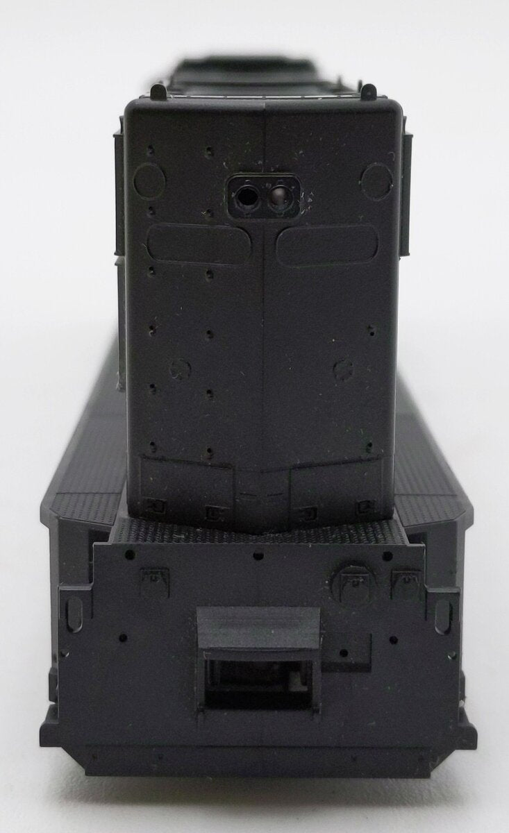 Athearn G6020 HO Scale Undecorated SD70I Canadian Cab Diesel Locomotive EX/Box