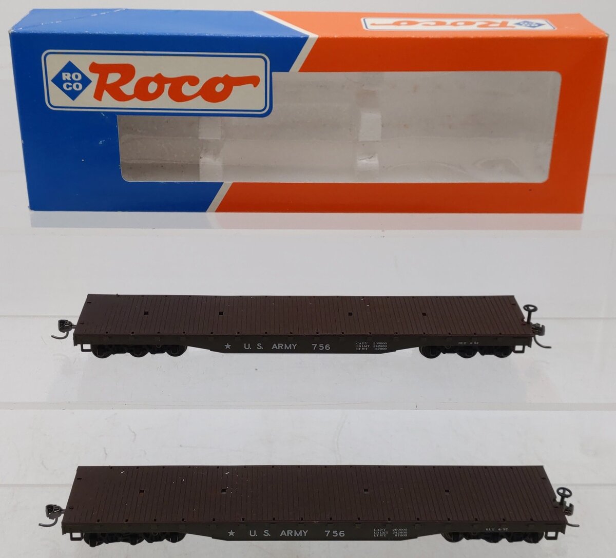 Roco 49011 HO 50' Heavy Duty Flat Cars U.S. Army #756 (Pair of 2) EX/Box