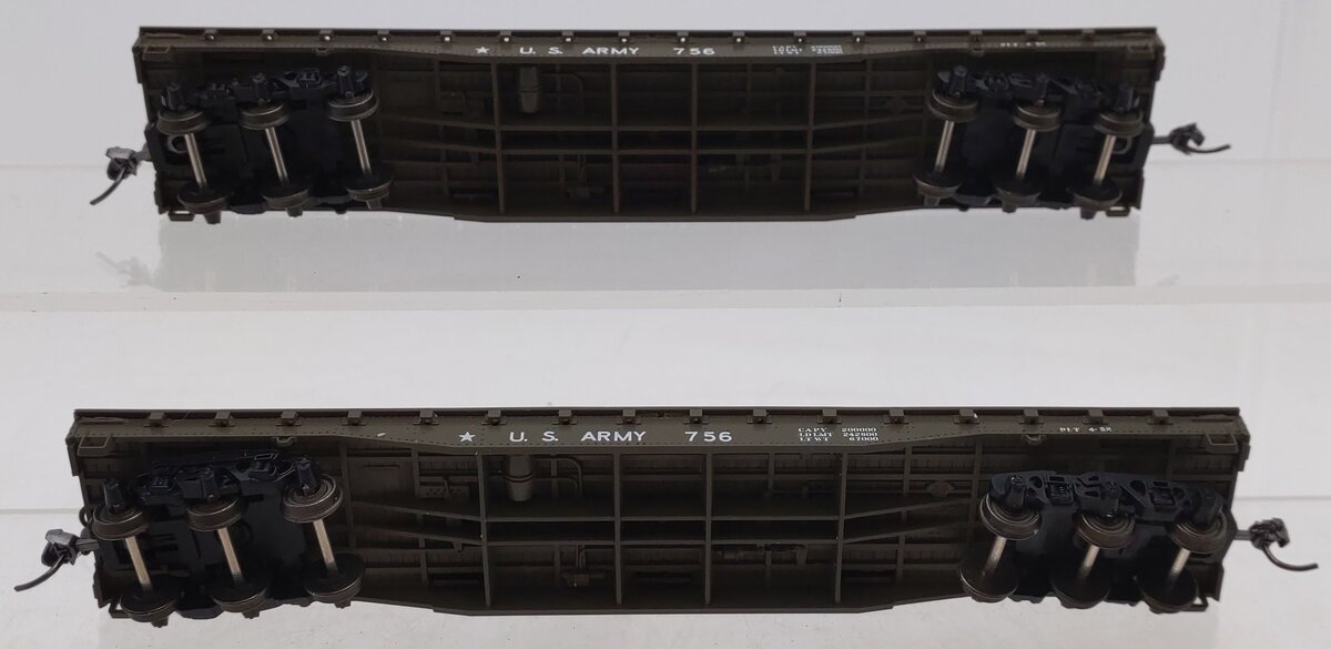Roco 49011 HO 50' Heavy Duty Flat Cars U.S. Army #756 (Pair of 2) EX/Box