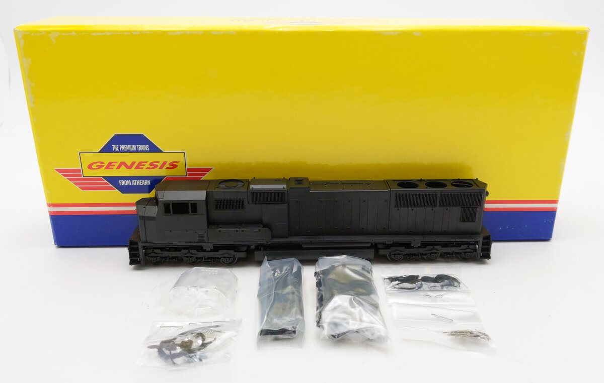 Athearn G6020 HO Scale Undecorated Canadian Cab SD70I Diesel Locomotive EX/Box