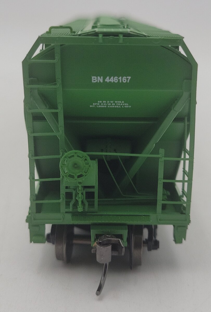 InterMountain 47001-34 HO Scale Burlington Northern 3-Bay Hopper Car #446167 LN/Box