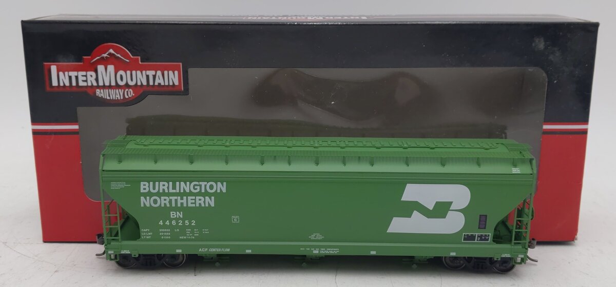 InterMountain 47001-35 HO Scale Burlington Northern 3-Bay Hopper #446252 LN/Box