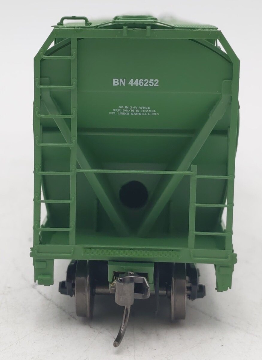 InterMountain 47001-35 HO Scale Burlington Northern 3-Bay Hopper #446252 LN/Box