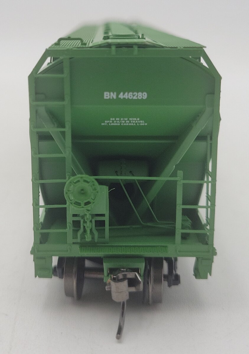 InterMountain 47001-36 HO Scale Burlington Northern 3-Bay Hopper Car #446289 LN/Box
