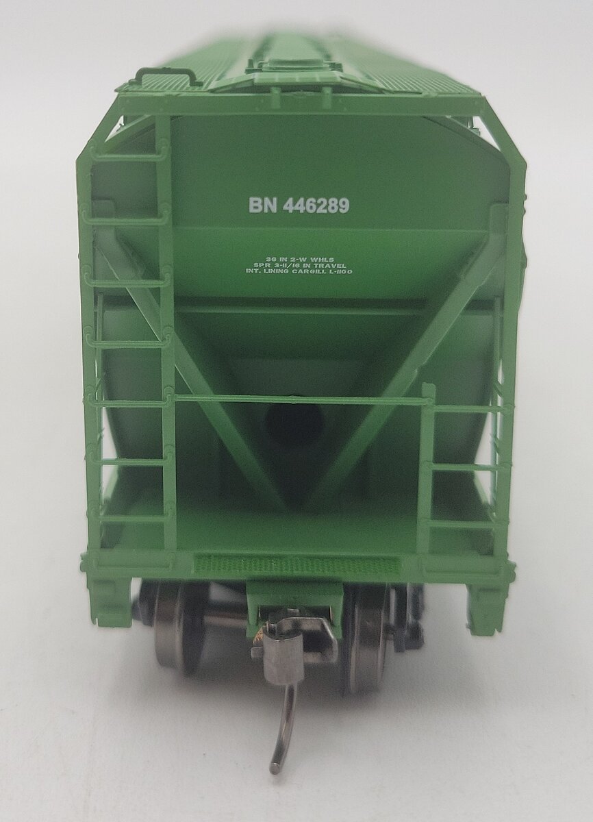 InterMountain 47001-36 HO Scale Burlington Northern 3-Bay Hopper Car #446289 LN/Box