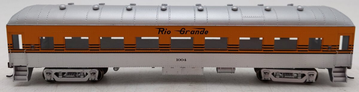 Roundhouse 86613 HO Rio Grande Coach Car #1004 LN/Box