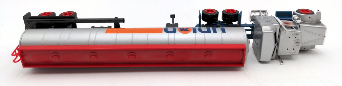 Con-Cor 0004-001004 HO Scale Union 76 Tractor and Oil Tanker VG/Box