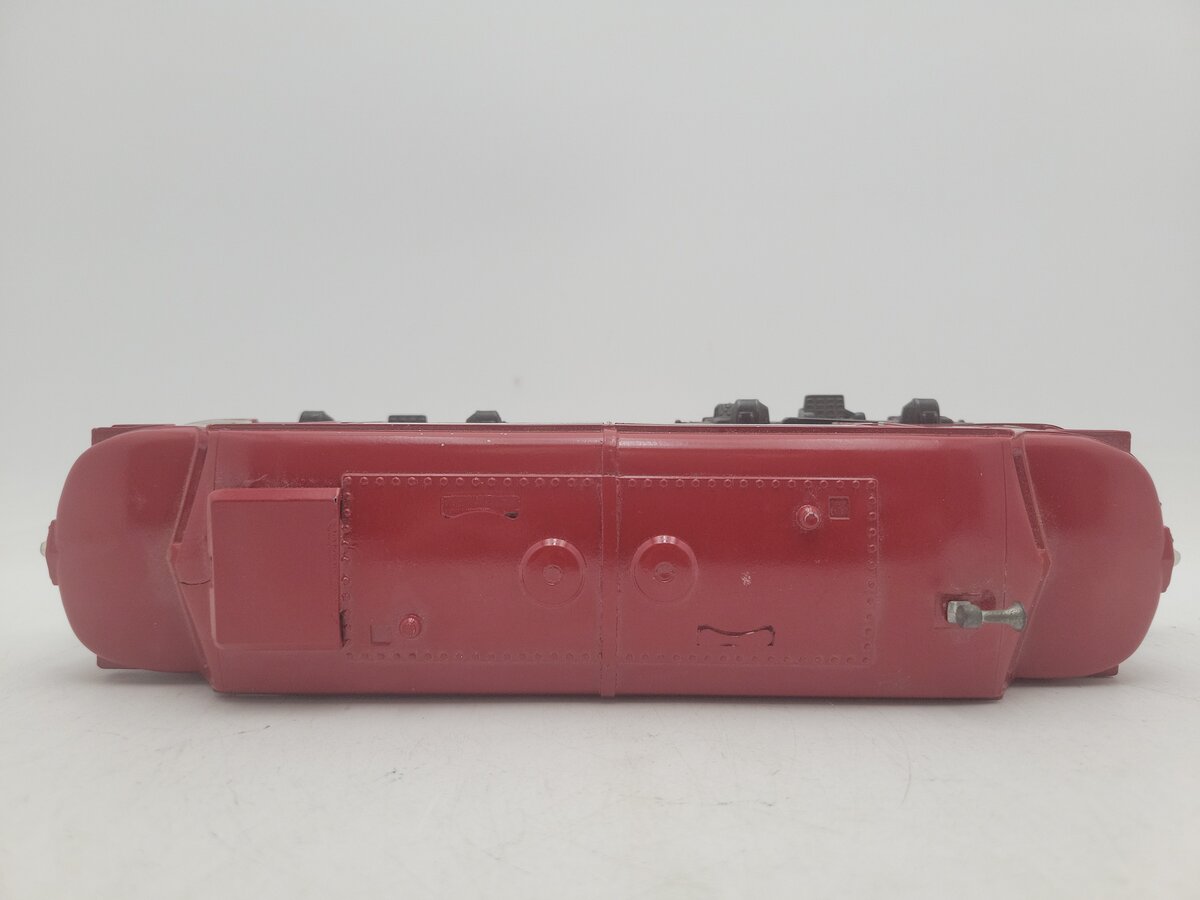 O Gauge CUSTOM Southern Pacific Diesel Locomotive #650