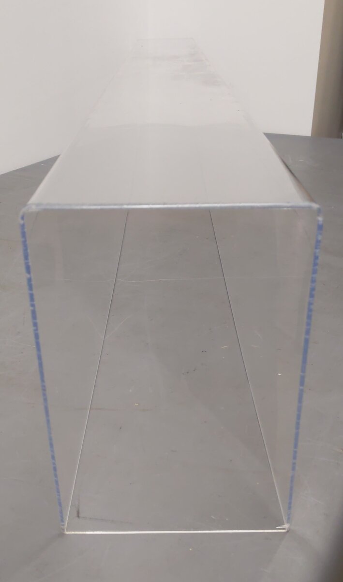 O Scale Wooden and Acrylic display shelf VG
