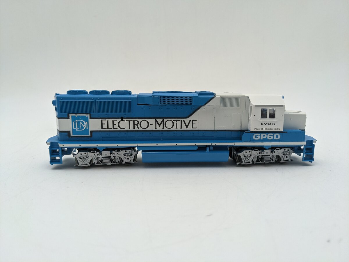 Athearn 4765 HO EMD Demo GP60 Powered Diesel Locomotive #6 EX/Box