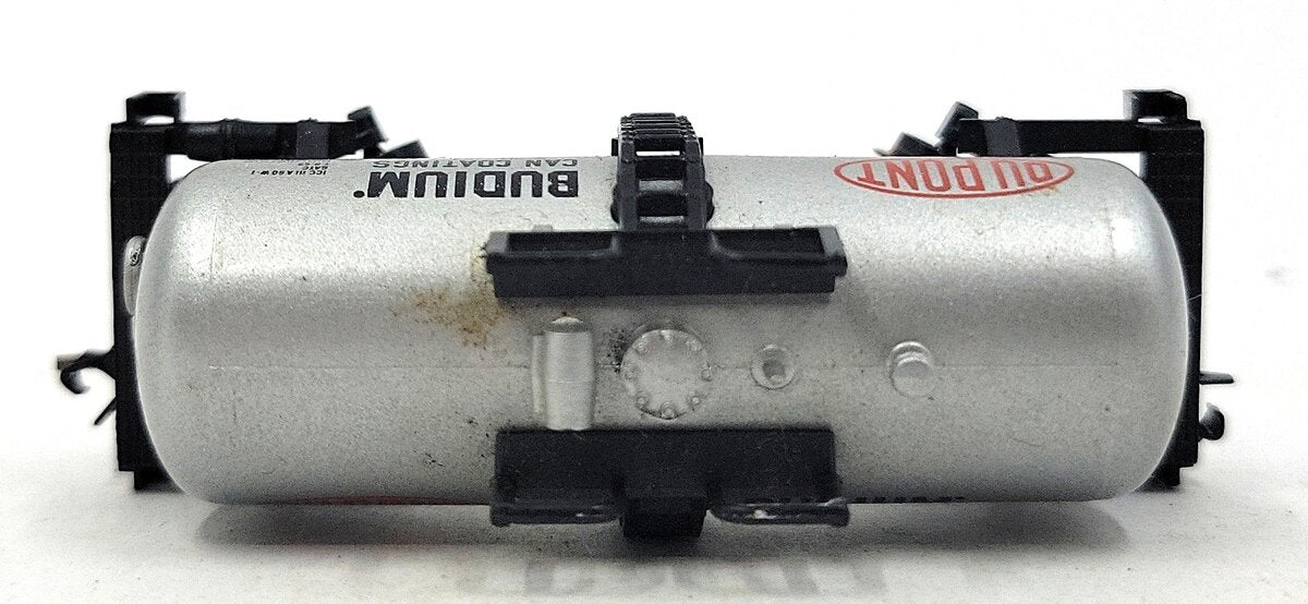 Atlas 3243 N Scale Dupont "Beercan" Tank Car #62673 EX/Box