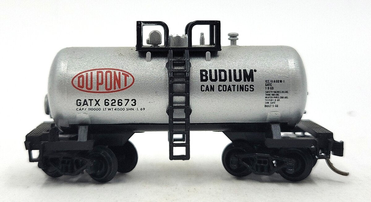 Atlas 3243 N Scale Dupont "Beercan" Tank Car #62673 EX/Box