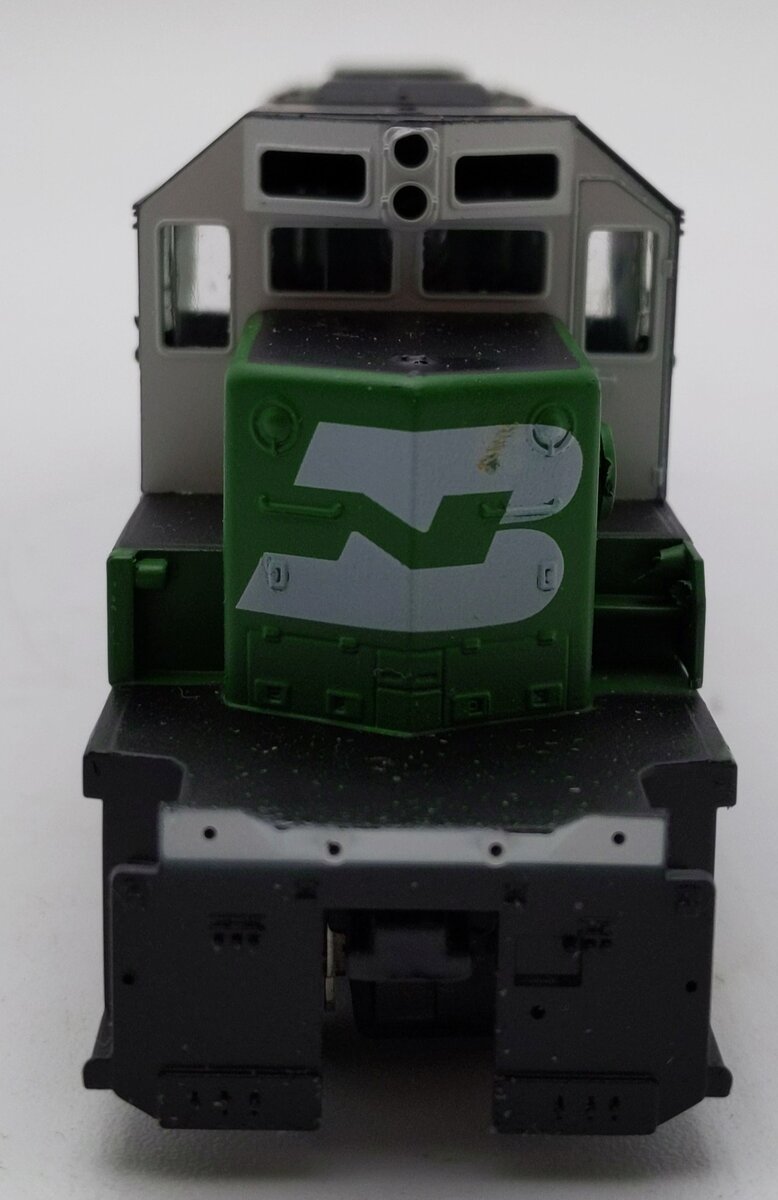 Athearn 4414 HO Scale Burlington Northern SD40-2 Powered Diesel Locomotive #6912 VG/Box