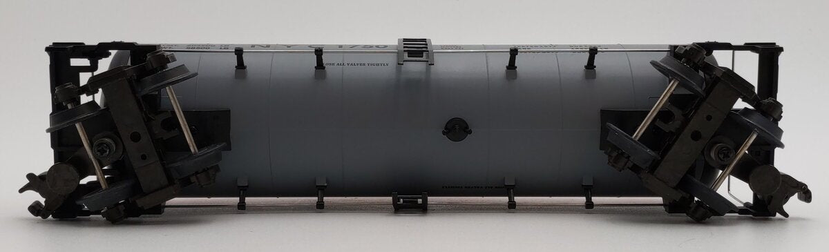 MTH 20-9202 O NYC Pacemaker Single Dome Tank Car #1750 EX/Box
